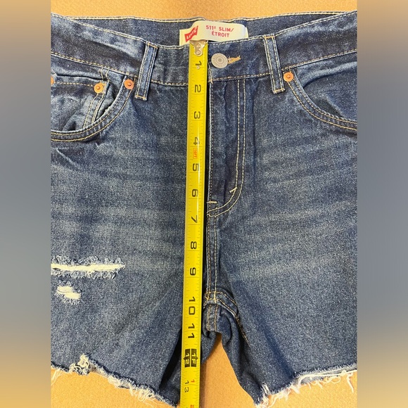 Levi’s 511 Slim Cutoff Jean Shorts Girls 16 Medium Distressed - Picture 9 of 10